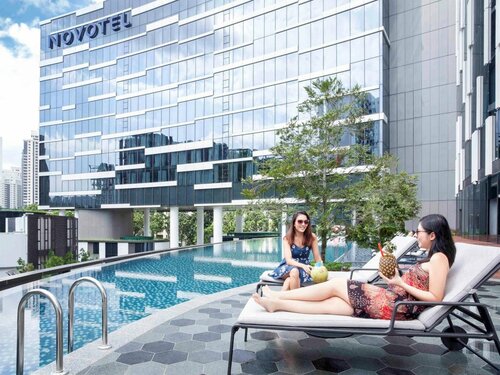 Novotel Singapore on Stevens, Rezerwuj Hotel Hotele biznesowe w Orchard, 4* 5*