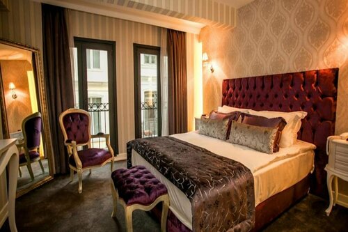 Luce di Pera, Rezervați Hotel Beyoglu Beyoglu