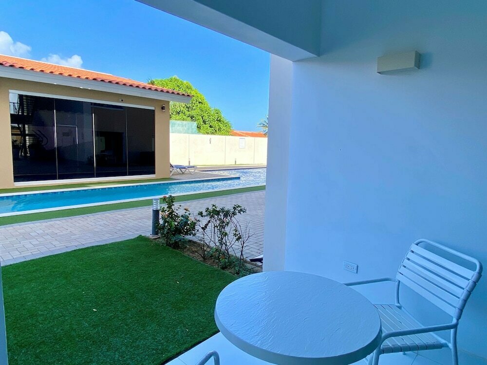 Arubas Life Vacation Residences, Bw Signature Collection