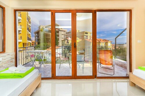 Jovan Apartments, Varaa Huoneisto Petrovac 