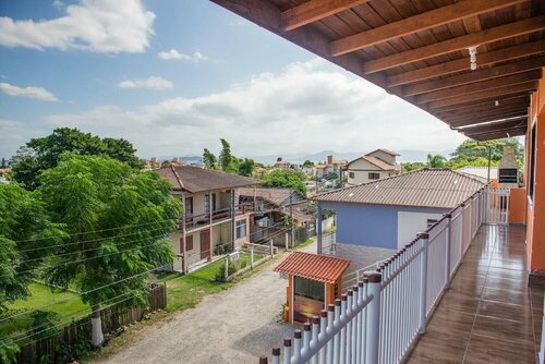 Residencial Maria Antônia, Забронировать Дом для отпуска Отели Флорианополиса с парковкой, Парковка