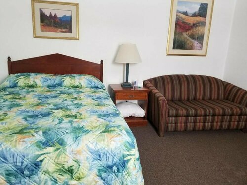Howard's Motel, Book Motel Hoteller i Michigan med parkering, Parkering