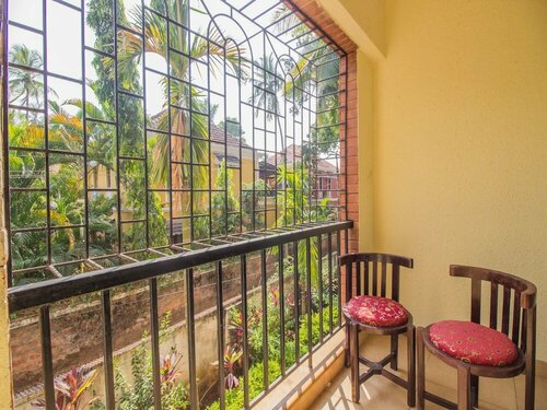 OYO 11963 Home Cozy Studio Arpora, Забронировать Отель Отели Арпора с бассейном, рядом с Club Cubana, Бассейн