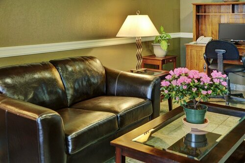 Lakeview Inns & Suites - Edson East, Rezervați Hotel Edson 