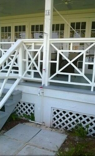 The Blue Inn Villa, 3 Bedroom Vacation Home, Book Vacation Home Cottages in Grand Bahama, Cottage