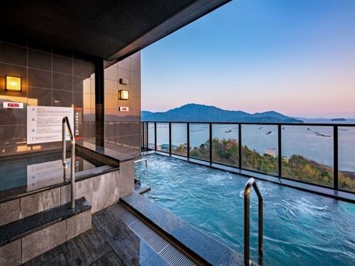 LiVEMAX RESORT Aki Miyahama Onsen, Buchen Sie Resort Hatsukaichi Hiroshima