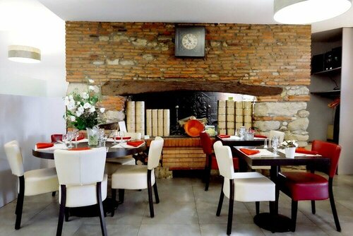 Hôtel Restaurant du Lauragais, Rezervasyon Otel Haute-Garonne otoparklı oteller, Otopark