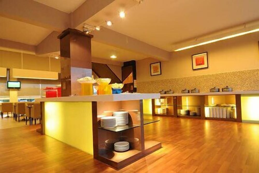 SSL Traders Hotel