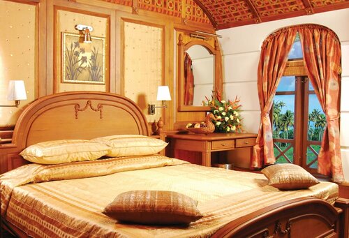 Sterling House boat Lake Palace Alleppey, Забронировать Дом для отпуска Коттеджи Аллеппи, Коттедж