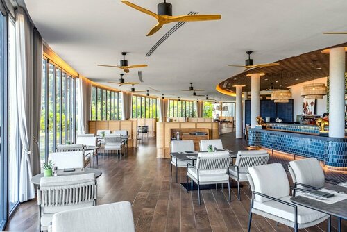Отель Noku Phuket, Забронировать Отель Отели Бухты Чалонг с парковкой, Парковка