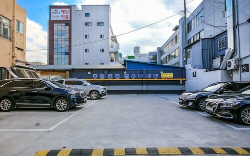 Samcheok Chungil Motel, Book Motel Hoteller i Samcheok med parkering, Parkering
