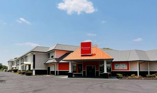 Travelodge by Wyndham Indianapolis Speedway, Prenota Hotel Hotel a Indiana con parcheggio, Parcheggio