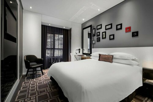 Protea Hotel Fire & Ice! by Marriott Pretoria Menlyn, Забронировать Отель Бизнес-отели Претория, 4* 5*
