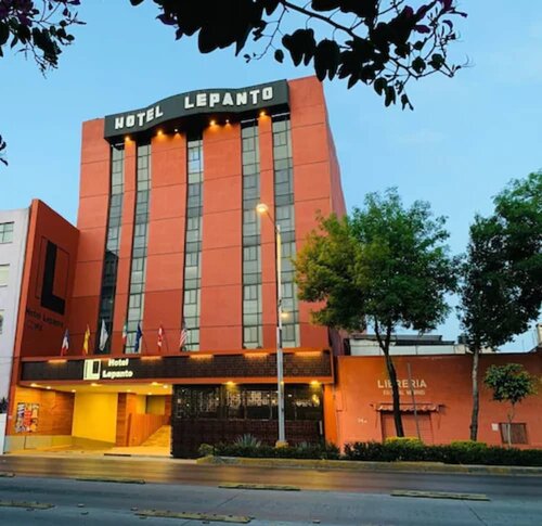 Hotel Lepanto Reforma, Забронировать Отель Мехико Мексико, рядом с Хуарес