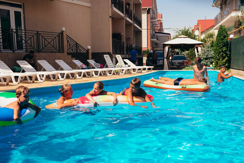 Hotel Aurora, Rezervați Hotel Hoteluri în Crimea cu piscină, Piscină