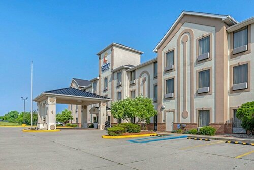 Comfort Inn & Suites La Grange - Louisville Area, Забронировать Отель Ла Грандж Кентукки