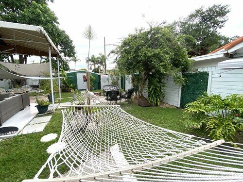 The Sun Gardens Villa, Забронировать Вилла Норт-Майами-Бич Miami Metropolitan Area