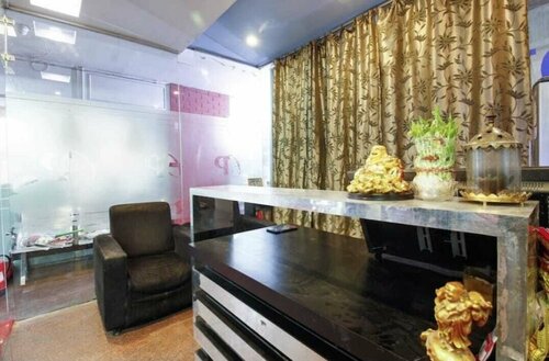 iROOMZ Hotel Diamond Park, Забронировать Отель Отели Hyderabad Region с парковкой, Парковка