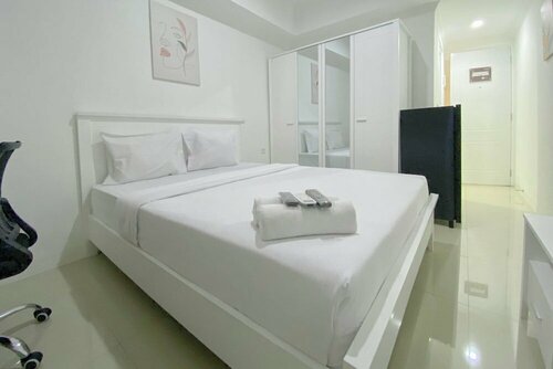 Modern Look And Homey Studio At 10Th Floor Paltrow City Apartment, Đặt Căn hộ Căn hộ tại Semarang, Căn hộ