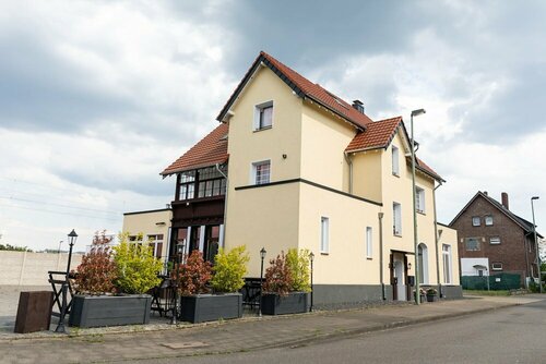 Pension und Location Cham, Забронировать Гостевой дом Мербуш Северный Рейн-Вестфалия
