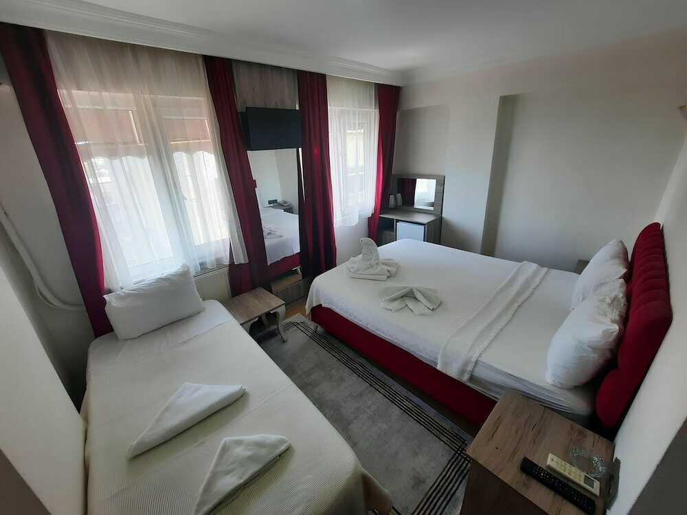 Gur Hotel