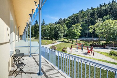 Ensana Centrální Lázně - Maria Spa, Забронировать Курортный отель Отели в центре Мареанске-Лазне с завтраком, отели в центре Мареанске-Лазне с завтраком