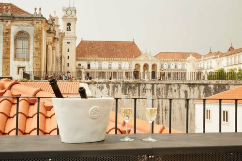 Sapientia Boutique Hotel, Забронировать Бутик-отель Коимбра Бейра-Алта, рядом с Edificio Chiado