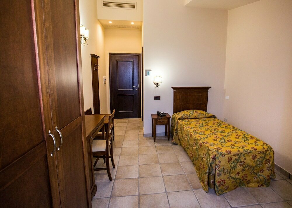 Fontanella Hotel
