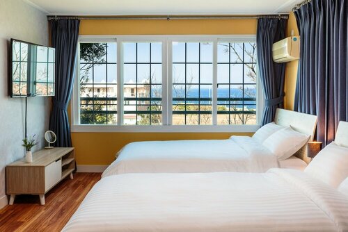 Beachscape Pension, Забронировать Гостевой дом Naedo-dong Остров Чеджудо