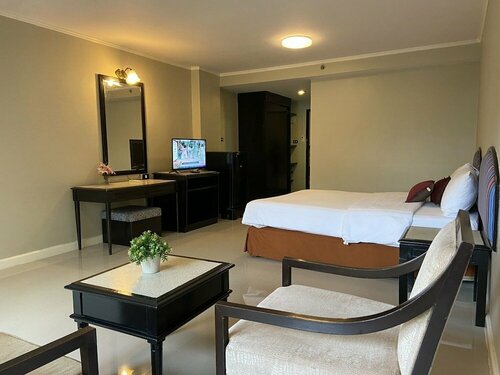 Town In Town Garden Resort, Забронировать Курортный отель Курортные отели Бангкока, Курортный отель