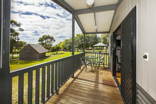 Echo Holiday Parks - Naracoorte, Забронировать Курортный отель Наракоорт Южная Австралия