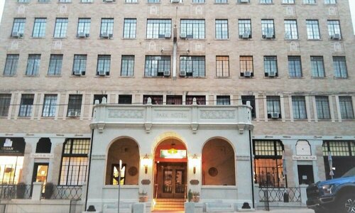 Park Hotel Hot Springs, Забронировать Отель Отели в центре Хот-Спрингса, в центре