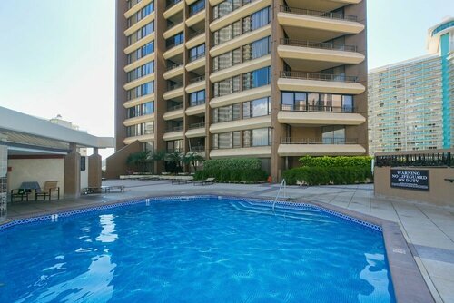 Two Bedroom Discovery Bay High Rise Condos with Lanai & Gorgeous Views, Book Hotel Oahu hoteller med pool, Swimmingpool