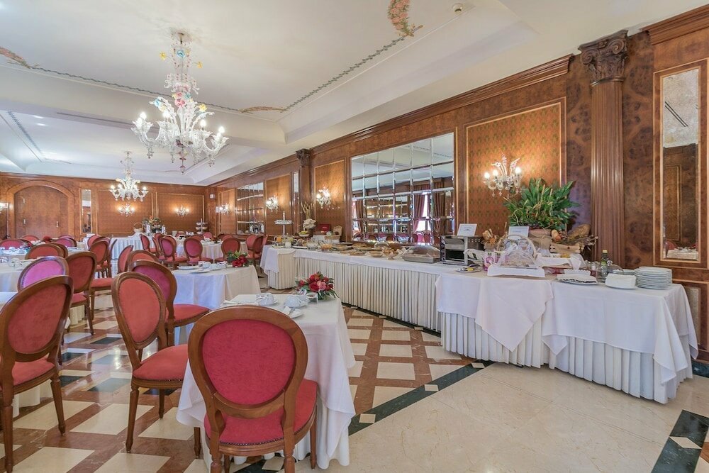 Hotel Torre Sant Angelo