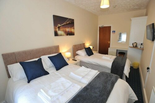 California Inn, Забронировать Отель Лланаллго Anglesey