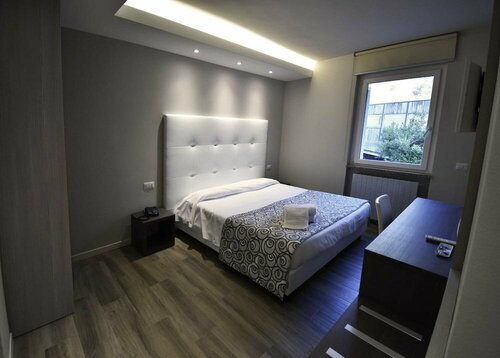 Hotel Riposo, Забронировать Отель Отели Bergamo Province 3 звезды, 3*