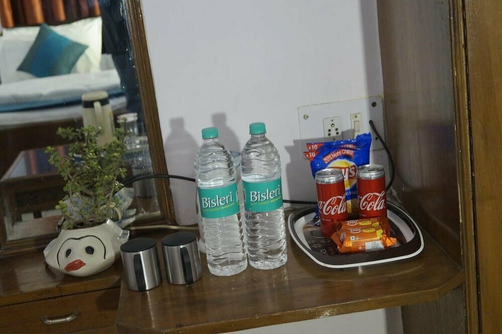 Hocks Deluxe Hotel