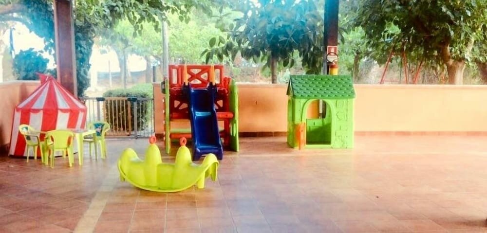 Villaggio Camping Castelvetere