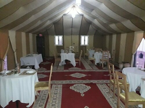 Sahara Sands Hotel, Забронировать Кемпинг Кемпинги и глэмпинги Мерзуга, Кемпинг