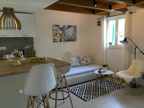 Rooms and apartments Paese, Забронировать Апартаменты/квартира Сплит Брач
