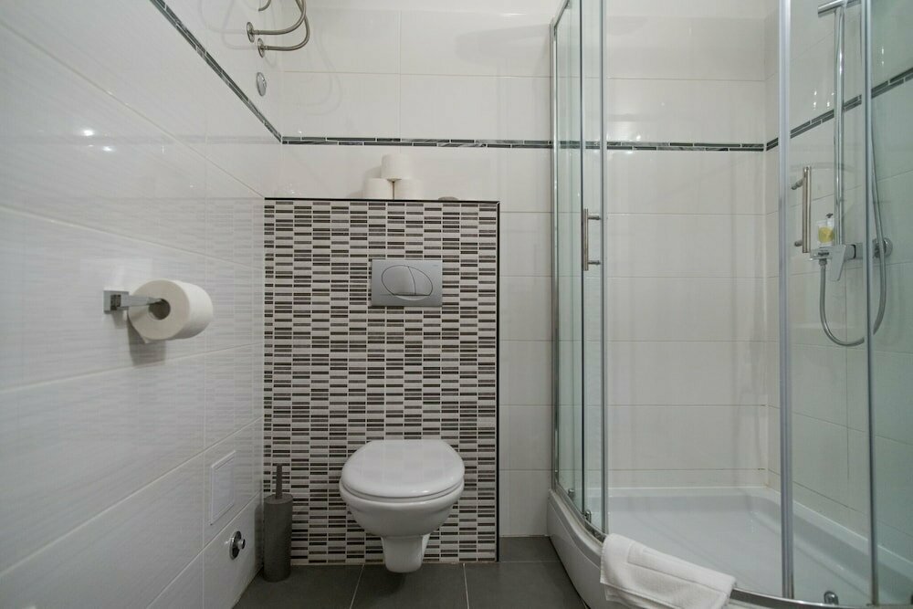 JR Luxury Guesthouse