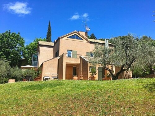 Отель B&B Villino Ada