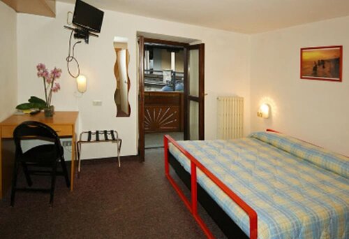 Hotel Rododendro, Забронировать Отель Фопполо Valtellina