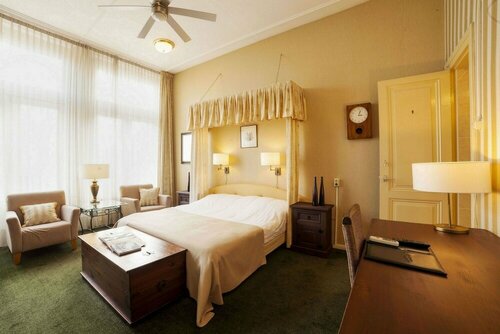 Hotel Dordrecht, Забронировать Отель Отели Дордрехт с парковкой, Парковка