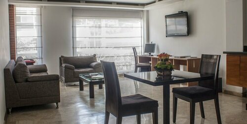 Prisma Suites Chico 94, Забронировать Отель Чапинеро-Альто Богота, рядом с Парк 93