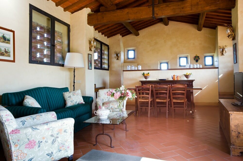 Casa Villa Rentals by Torre a Cona