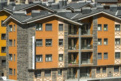 El Tarter THE MIRROR & SPA luxury apartments, Забронировать Апартаменты/квартира Эль-Тартер Грандвалира