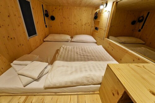Ljubljana Capsule Hostel, Забронировать Хостел Любляна 