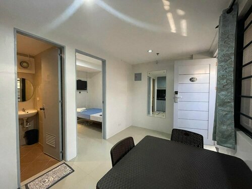 Star DeMakati Transient Inn, Забронировать Отель Отели Макати с парковкой, Парковка