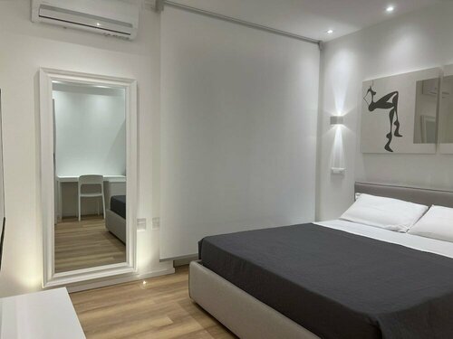 ABBA ROOMS, Забронировать Гостевой дом Гостевые дома Кальяри, рядом с Национальный археологический музей, Гостевой дом